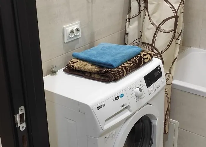 на шампанском Apartment *